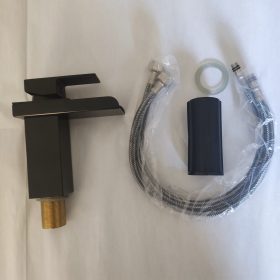 1000158484-scaled.jpg Grifo Baño bajo tipo Cascada